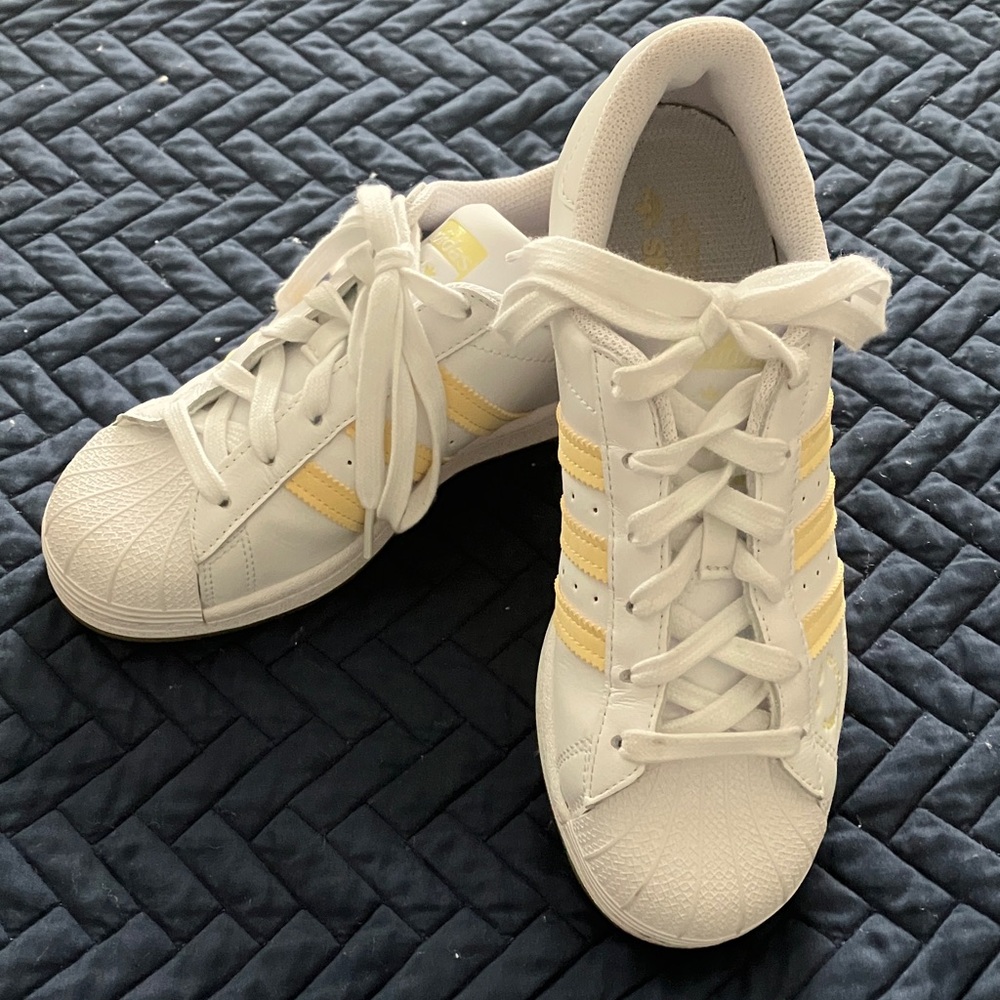 Adidas Women's Superstar "White Easy Yellow" colorway